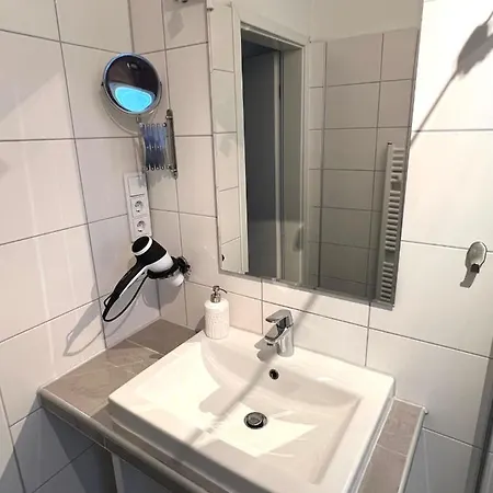 Ferien-whg Moewe Nahe Steinhuder Mit Garten Und Balkon *