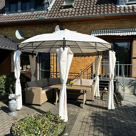 Ferien-whg Moewe Nahe Steinhuder Mit Garten Und Balkon Hagenburg